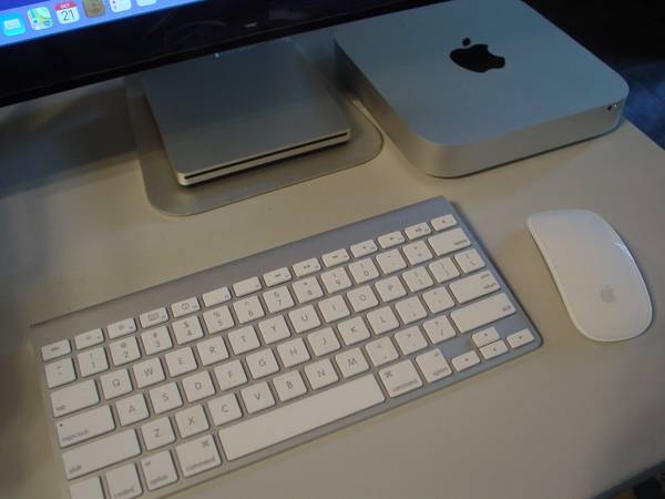 Apple Late 2014 Mac mini w/Upgraded Music & Video Software