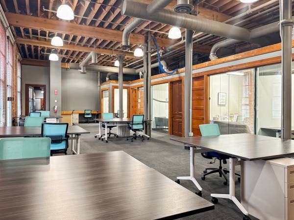Break the Routine - Coworking Space That Sparks New Thinking 1