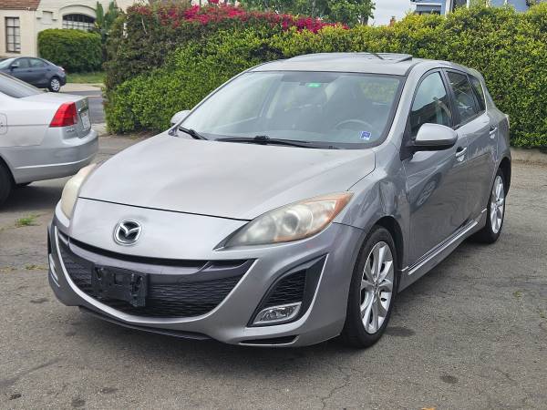 2010 MAZDA3 2.5 S SPORT **CLEAN TITLE** RUNS GREAT *** SMOG DONE AND READY - $5,500 (EZ FINANCING **WE ACCEPT ALL CARDS!!*** SMOG READY*)63476057329537120