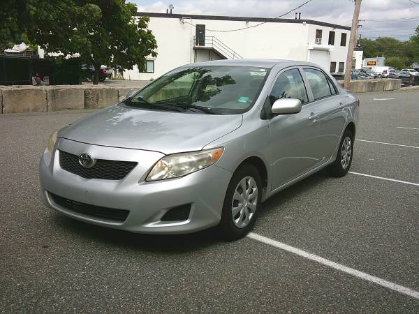 2010 TOYOTA CAROLLA LE 4DR SEDÁN BAJAS MILLAS - $5,985 (WOBURN)63623687347075120