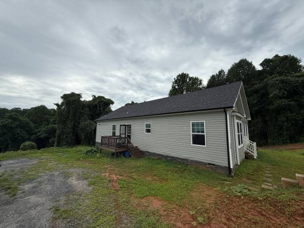 $375,000 / 3br - 01650ft2 - 368 Carolina Ave OWNER FINANCING (Nebo)64029209896194124