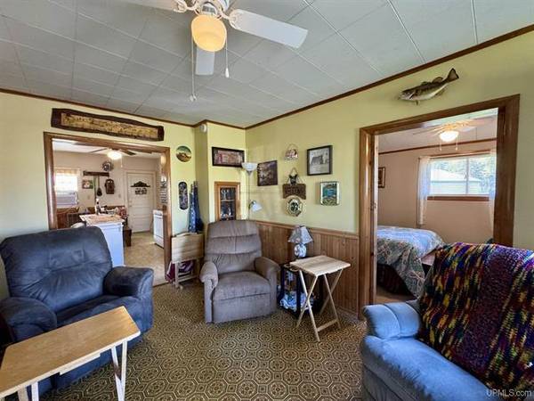 $99,400 2 BR, 1 BA Charming home MLS 50190910 (Sidnaw)64151609153922123