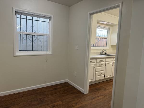 $2,895 / 2br - 800ft2 - casa de 2 habitaciones y 1 baño, patio y garaje (oakland hills / mills)63861212539777122