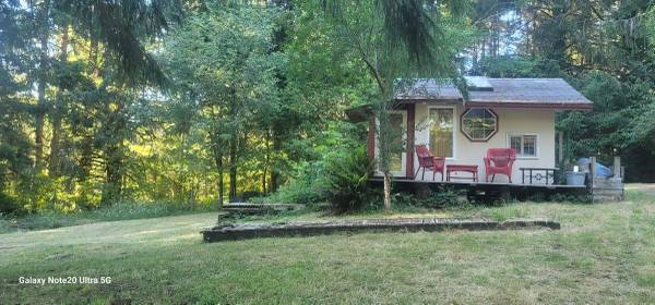 Cabin trade for small chain saw jobs.Approx. 20 hrs wk. 1