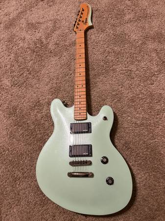 Squier Contemporary Active Starcaster 1