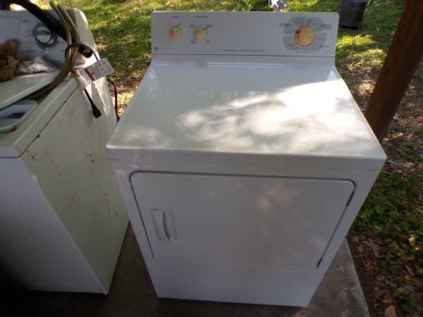 Dryer - Dry your clothes - General Electric - Natural Gas - Great Deal 1