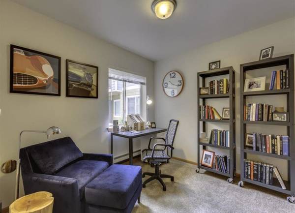 $1,687 / 1br - Wall To Wall Carpeting, Designer Interiors, Sparkling Pool and Spa (12115 State Ave, Marysville, WA)63814837649665124