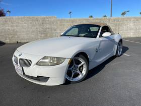 BMW Z4 - 4995 $ (Lemon Grove)63470054254465120