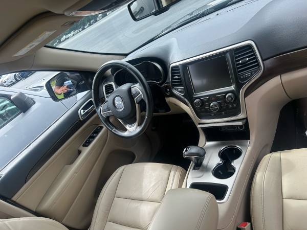 2015 Jeep Grand Cherokee - $11,840 (Lawrenceville)63621168832001123
