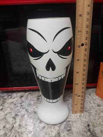 Skeleton drinking Glass 1
