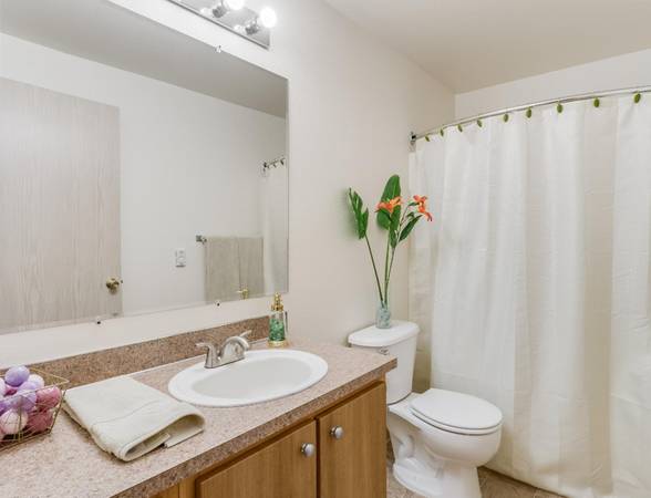 $1,550 / 2br - GET $1700 OFF NOW - Spacious 2 Bedroom + WD Set & Dishwasher (Glenfair)64039222905730122
