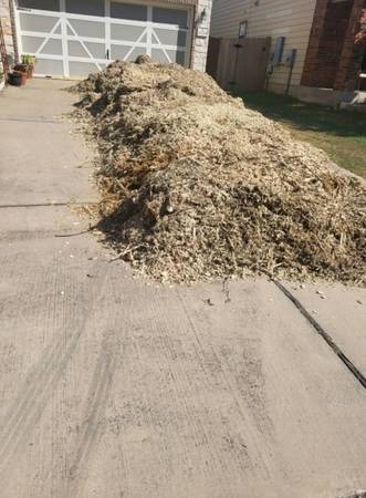 FREE woodchip/ mulch 1
