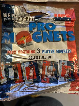 1995 USA BASKETBALL PRO MAGNETS CARD PACKS 1