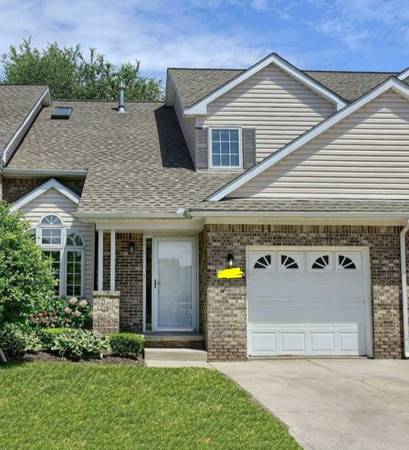 3bed 2.5bath Condo for Rent 1