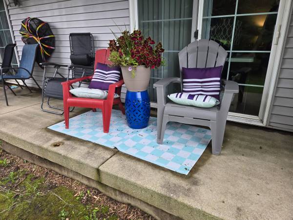 Outdoor chairs 1