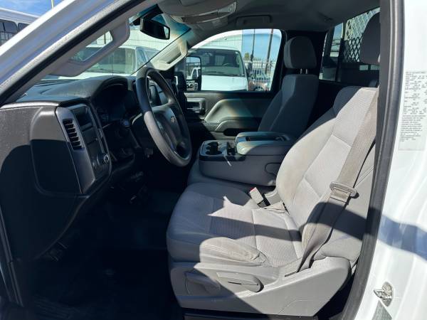 2016 Chevrolet SILVERADO 2500 HD - Photo 10