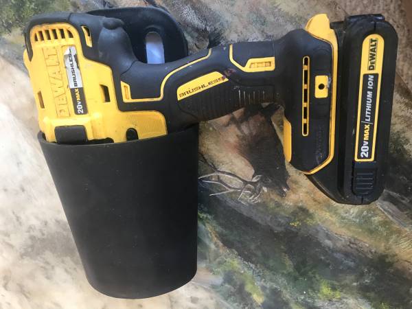 Drill Holder Synth Rubber, Karambit trainer 1