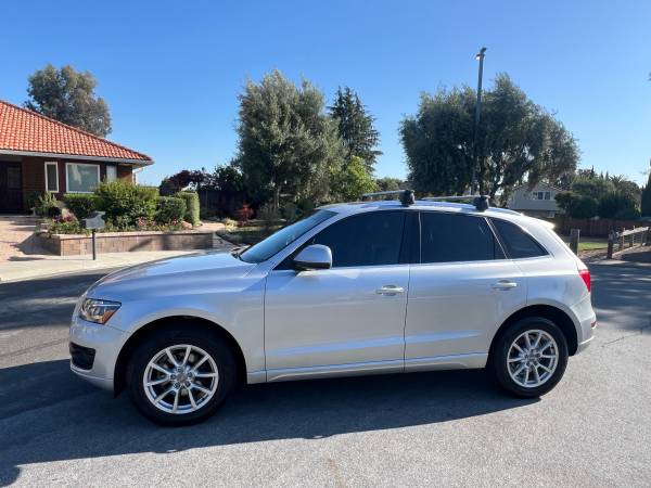 2010 Audi Q5 AWD low miles one owner - $6,100 (Santa Clara)63613871769475124