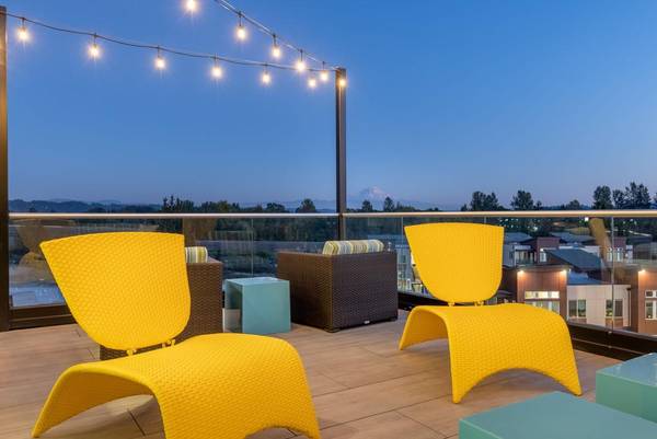 Effortlessly Chic, Amazing Kitchen Features 1