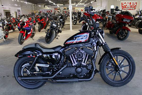 2021 Harley-Davidson Iron 1200 | Superbike Showroom 1