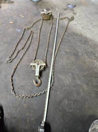 1/2 ton chain fall 1