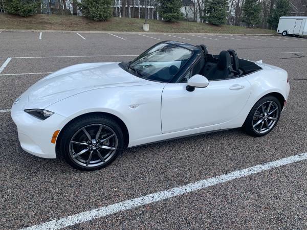 2021 Mazda Miata MX5 Grand Touring Convertible - $28,000 (Crosslake)63469773128451121