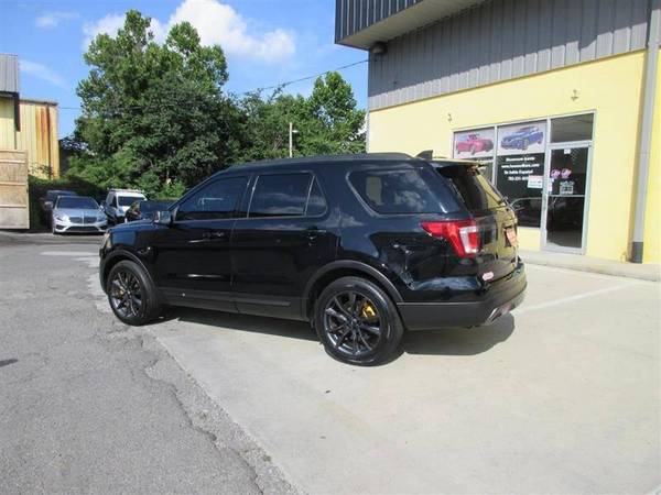 2017 Ford Explorer XLT 4dr SUV CALL OR TEXT TODAY - $14,995 (+ House of Kars)63487255080193122