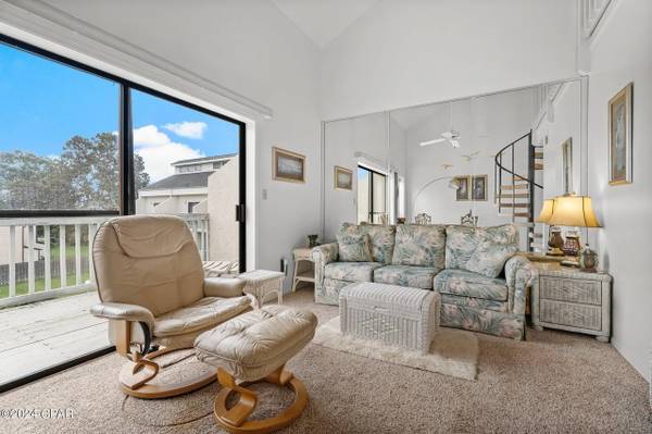 $295,000 / 2br - BEACH CONDO OWNER FINANCE 2BR/2BA (Panama City Beach)63910447102210121