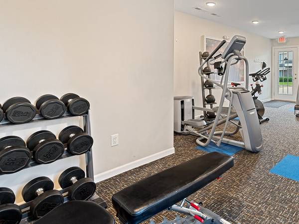 $1,255 / 2br - 920ft2 - Now Leasing: Stylish 2BR Apartments That Feel Like Home (2260 10th Street, Coralville, IA)63897404830338121