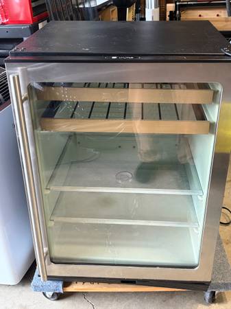 ULINE refrigerator/wine cooler 1