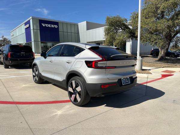 2023 Volvo C40 Recharge Pure Electric TWIN ULTIMATE - $42,999 (Volvo Cars Hill Country)63491219240577123