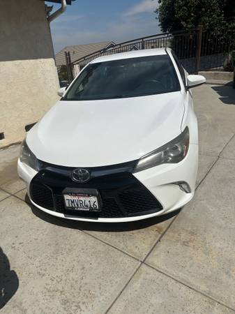 2015 Toyota Camry SE - $14,500 (Sun Valley)63476664211971121
