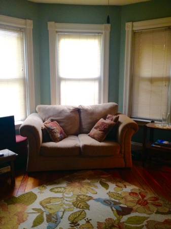 $600 / 3 habitaciones - Victoriano peculiar al lado de un parque (lado este de Providence)63348342459395124