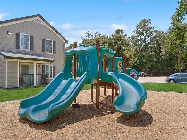 $1,268 / 2br - 1295ft2 - Library, Additional storage units, Breakfast bar (Houston)63924167408386123