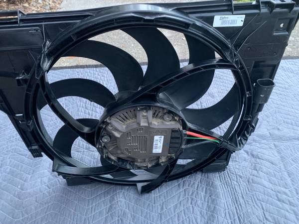 BMW Cooling Fan 1
