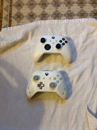 Xbox Controllers 1