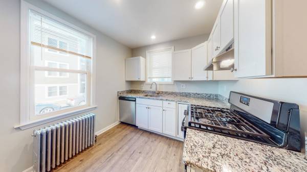 $2,250 / 1br - Cute East Boston 1 Bed For $2,250 AVAIL 10/1/25 (East Boston)63828558159491120