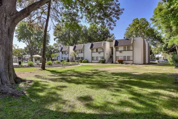 $3,722 / 3br - 1235ft2 - Diseño adecuado. Precio inteligente. ¡Listo para mudarse! (san jose sur)63826178681859120