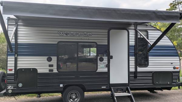 2020 Cherokee by Forest River - Wolf Pup cascade series 16FQ 1