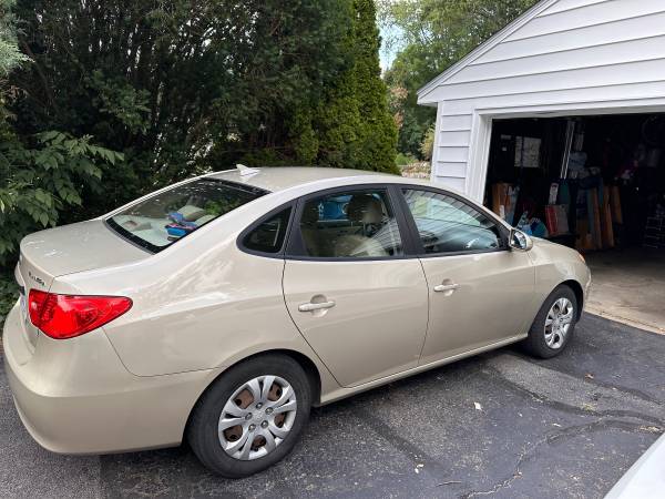 2010 Hyundai Elantra GLS sedan 4 door - $2,800 (Coventry Township)63436229700995121