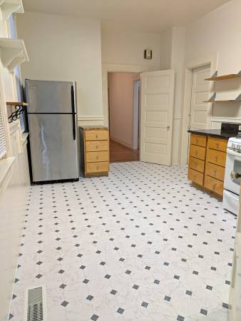 $950 / 2br - 1075ft2 - Edwardian flat near Buena Vista Park (castro / upper market)63671973714561123