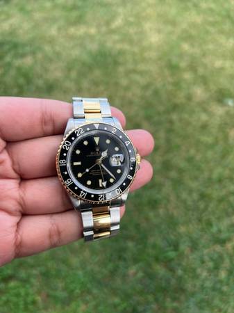 Rolex GMT Matter Ref-16713 Silver and Gold Oyster Bracelet with Black Bezel 1