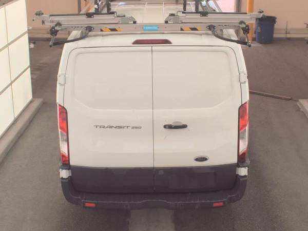 2018 FORD TRANSIT T-250 *** PRECIO ESPECIAL EN EFECTIVO $13800,00 *** - $13.800 (Tampa)63443453193345122