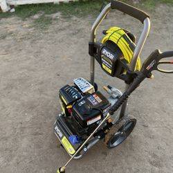 Pressure washer - Ryobi 3200psi- 2.5 gpm 1