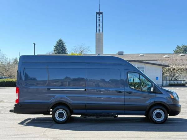 2019 Ford Transit 250 Van - Photo 7