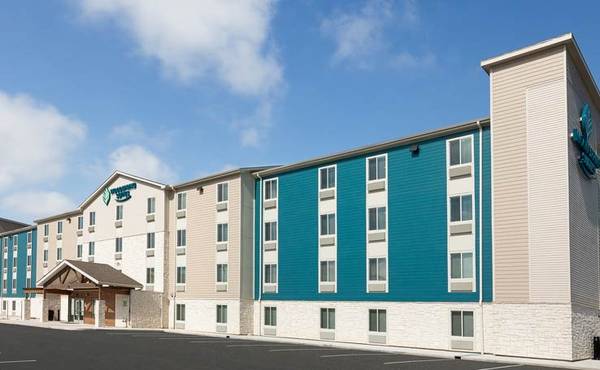 Explore Our Affordable Monthly Rates - No Lease, No Deposit Required! 1