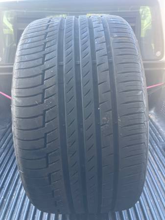 Continental 315/30/R22 Y 1