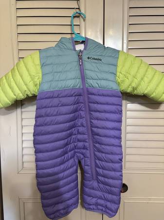 Columbia snowsuit/ jumpsuit 1