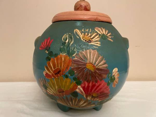 Vintage Cookie Jar 1