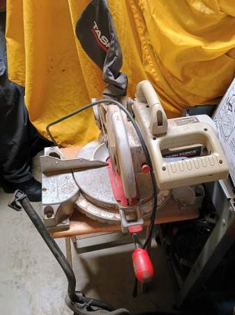 10" Compound Miter Saw w/ stand 1